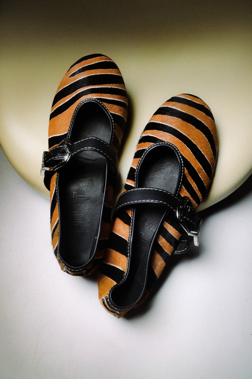 Muserolle Western Tahoe Tack – Cuir Tressé Zebra – Marron/blanc – Cheval Entier